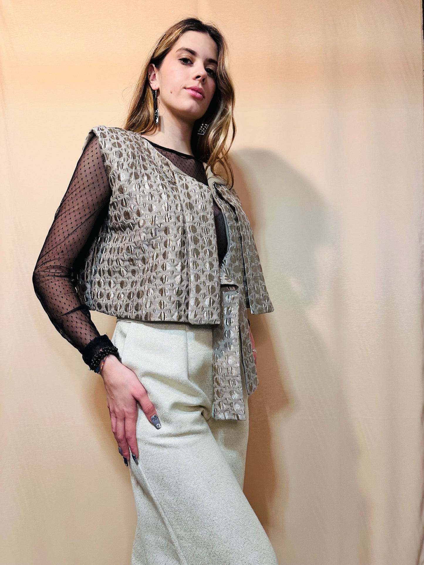 Gilet Femme Sans Manches en Brocard