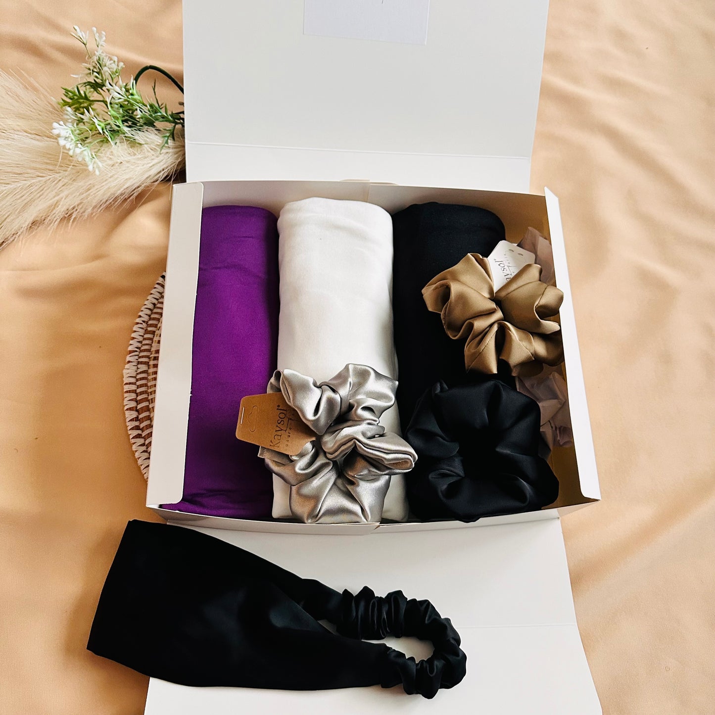 Hijab box Jersey Premium- 3 Hijabs - 3 Chouchous en Soie - Grand