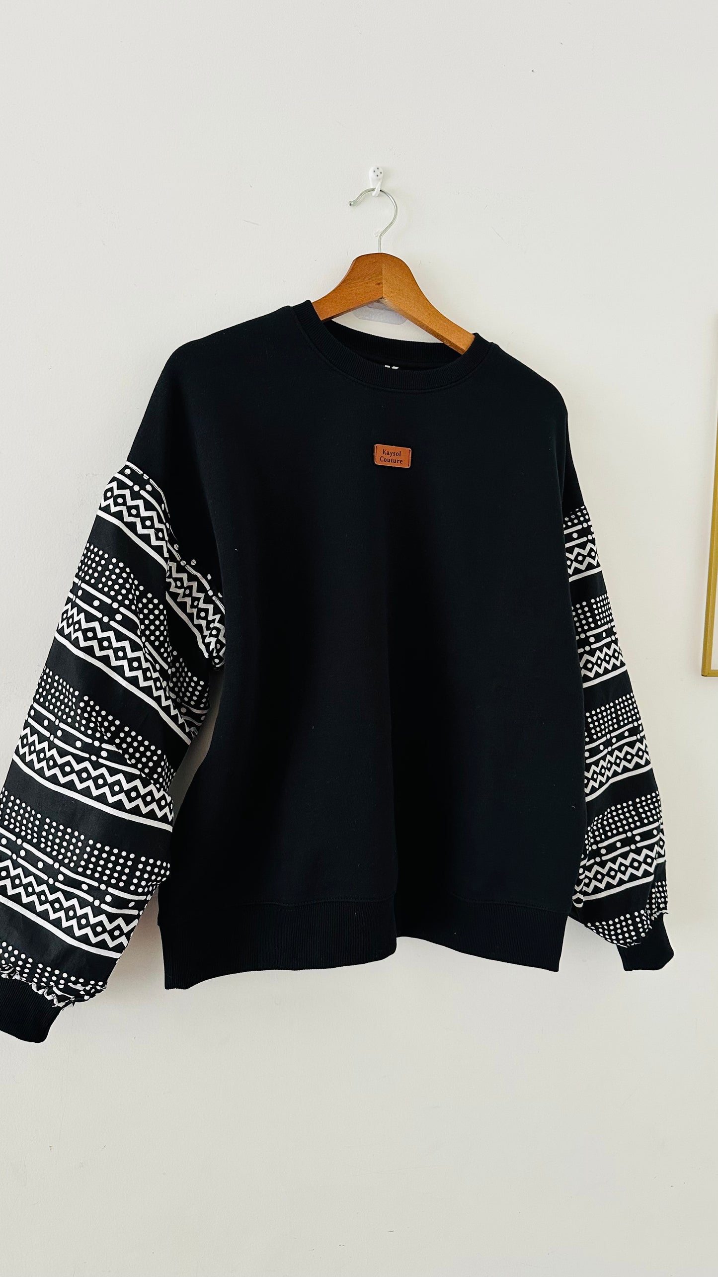 Sweat femme noir Bogolan classique – Kaysol Couture