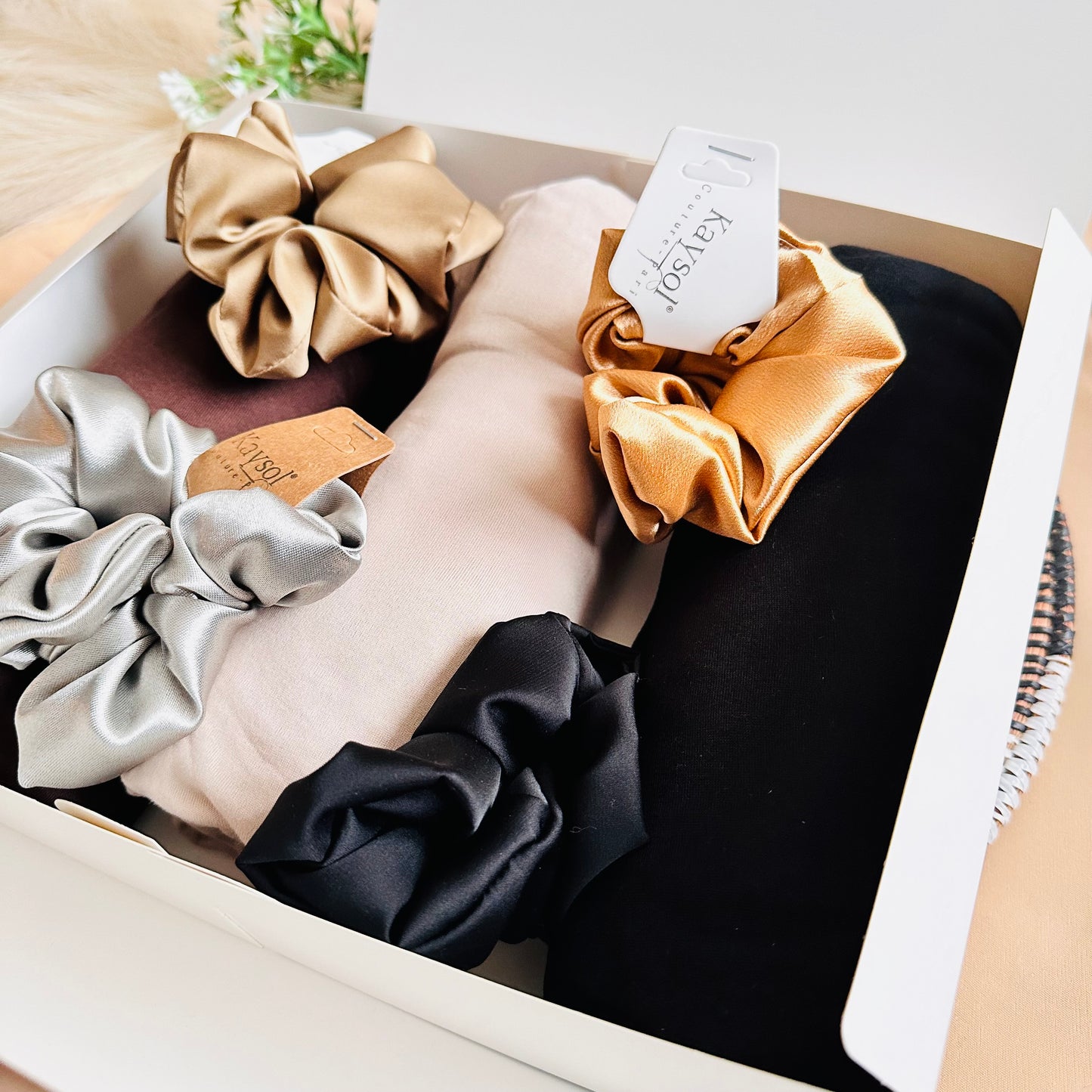 Coffret Cadeau Femme hijab - Cadeau l'aid femme - cadeau ramadan - muslim ear - hijab box - hijab jersey premiun - hijab maxi - chouchou en satin