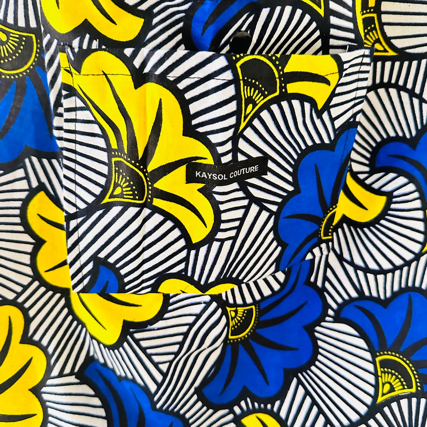 Sac africain fleurs jaunes-bleues - Hobo Bag en wax