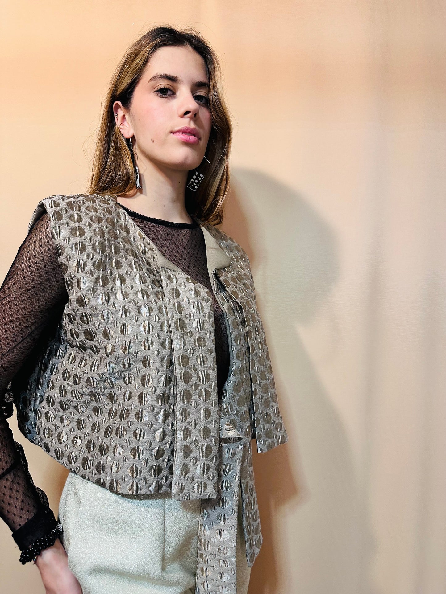 Gilet Femme Sans Manches en Brocard