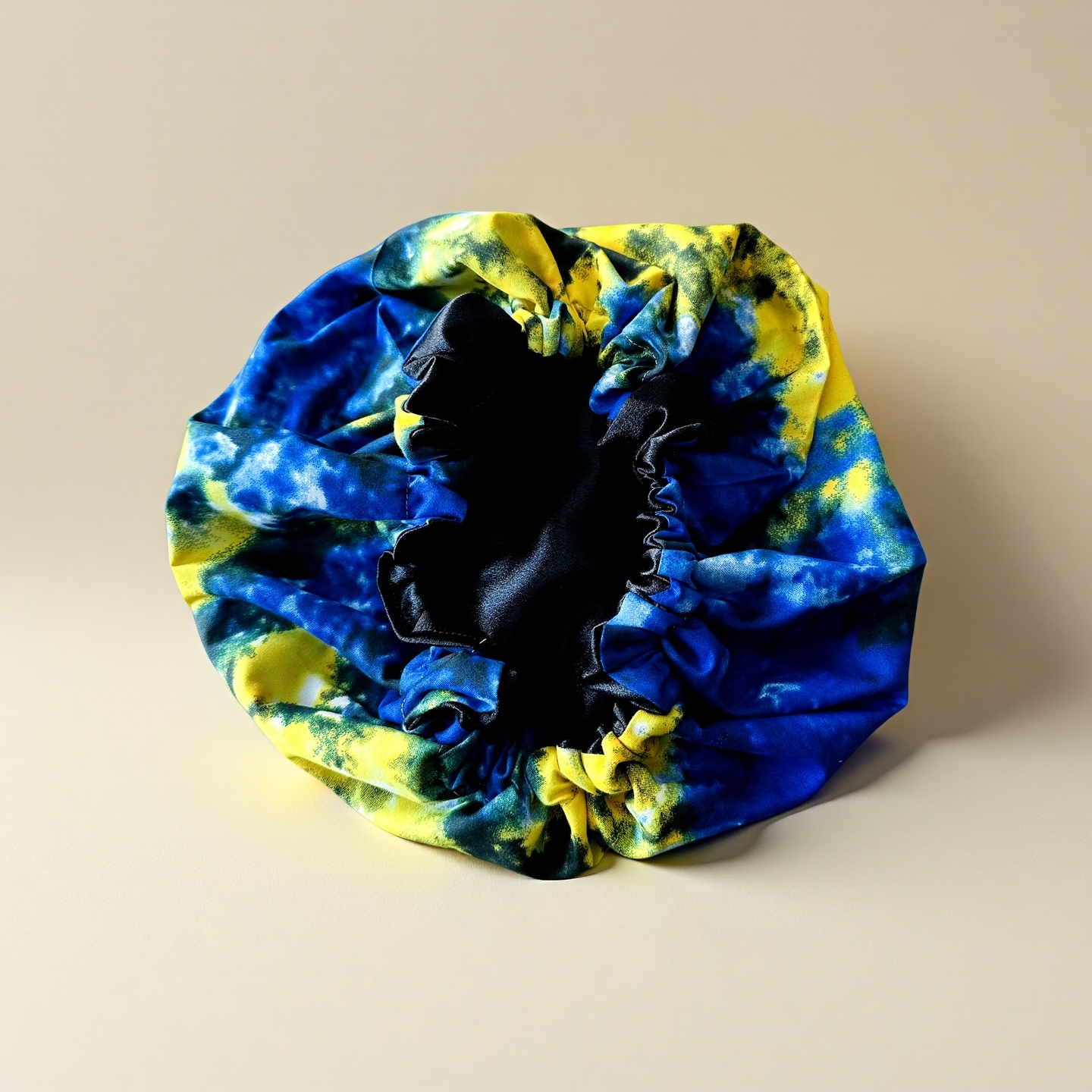Bonnet en Satin - Verso Tie & Dye - Bleu et Jaune