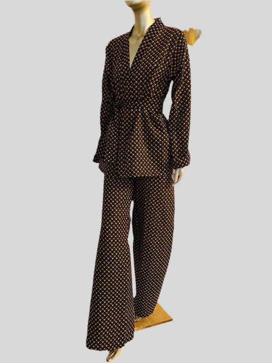 Costume en Wax femme - Blazer kimono en Wax et Pantalon taille haute en Wax - Kaysol Couture