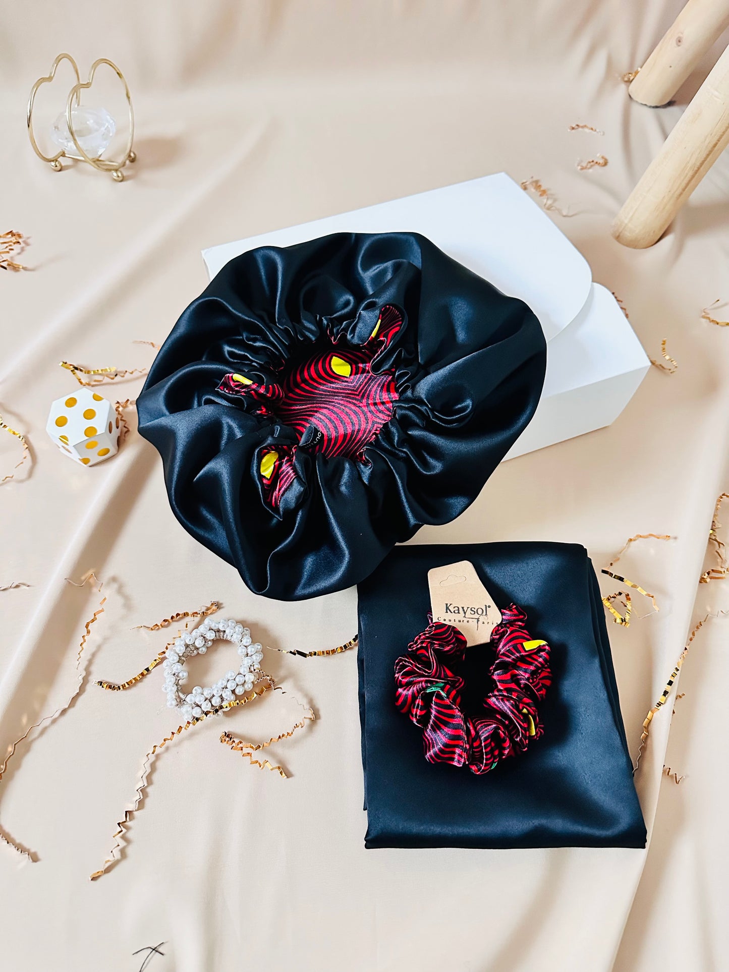 Bonnet en satin wax - Taie d'oreiller en Satin et chouchou - Box cadeau