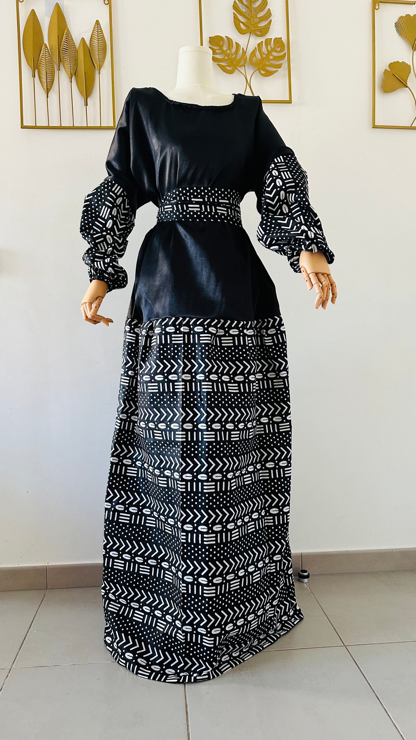 robe africaine en wax noir et blanc - robe longue style vintage - robe manches longues - robe femme maxi longue - robe africaine grande taille