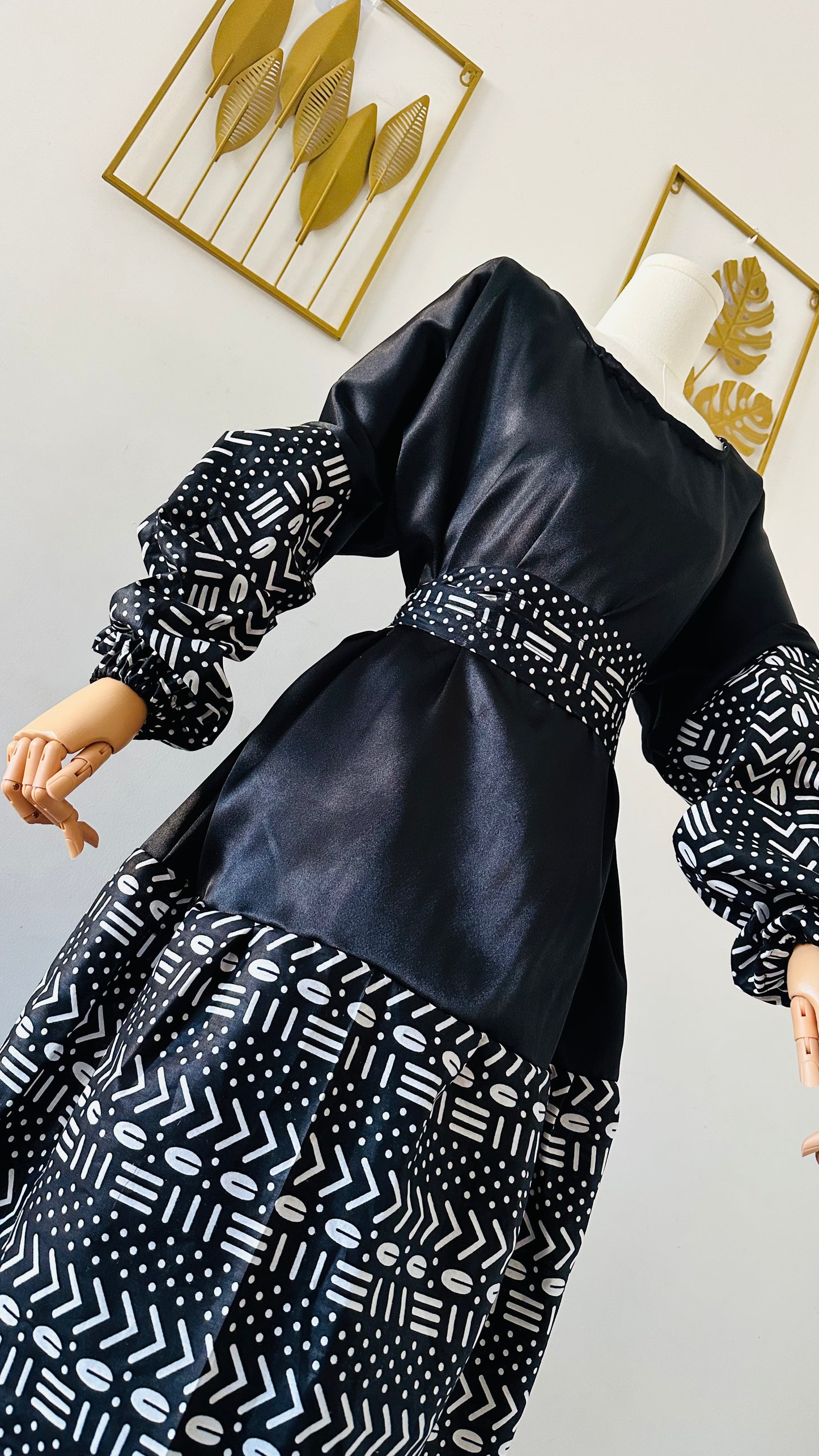 robe africaine en wax noir et blanc - robe longue style vintage - robe manches longues - robe femme maxi longue - robe africaine grande taille