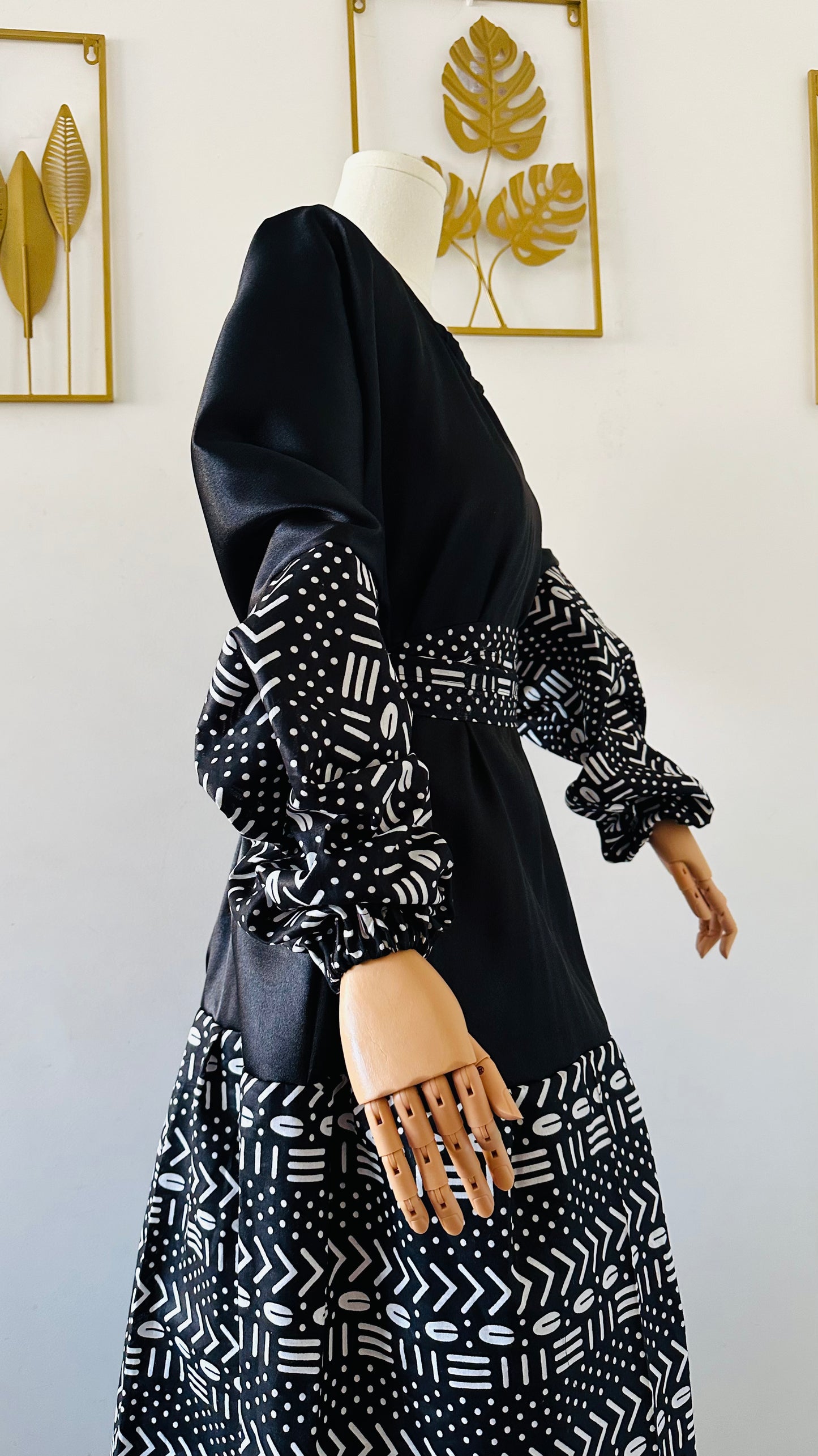 tenue africaine en wax noir et blanc - robe longue style vintage - robe manches longues - tenue femme maxi longue - robe africaine grande taille