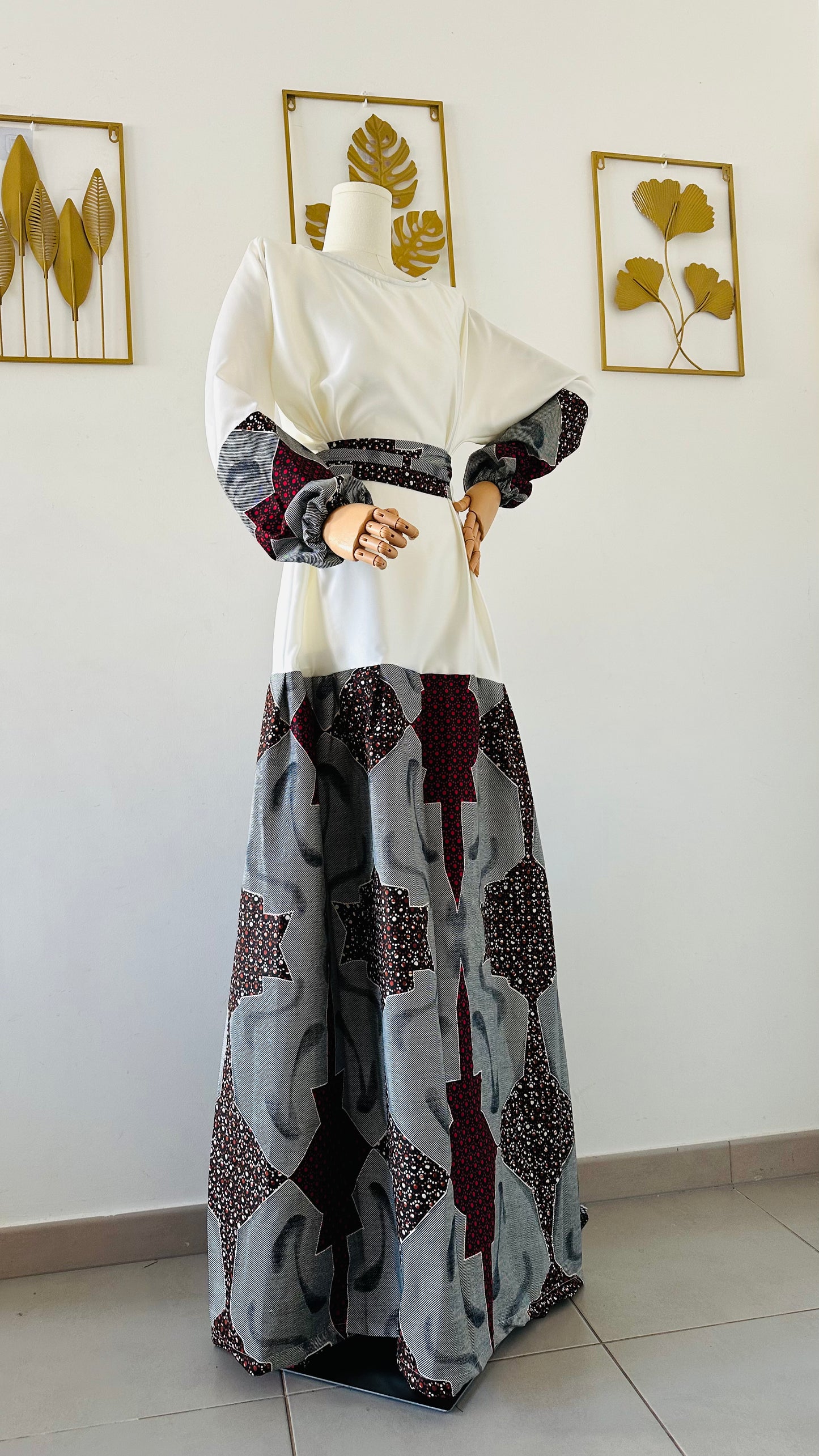 Robe longue en Wax - robe manche longue en wax - mode africaine- modele robe wax - robe de mariée africaine - robe de soiée africaine - robe de ceremonie - robe blanche en wax