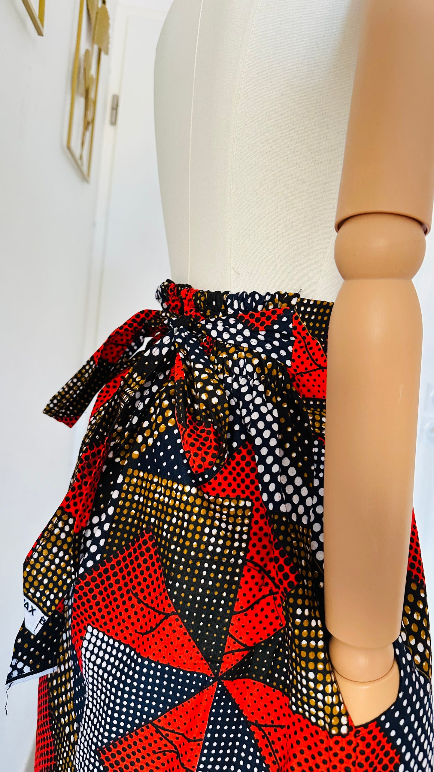 Jupe africaine longue - Taille Haute - Avec poches - jupe plissée longue - jupe évasée en wax - jupe africaine rouge