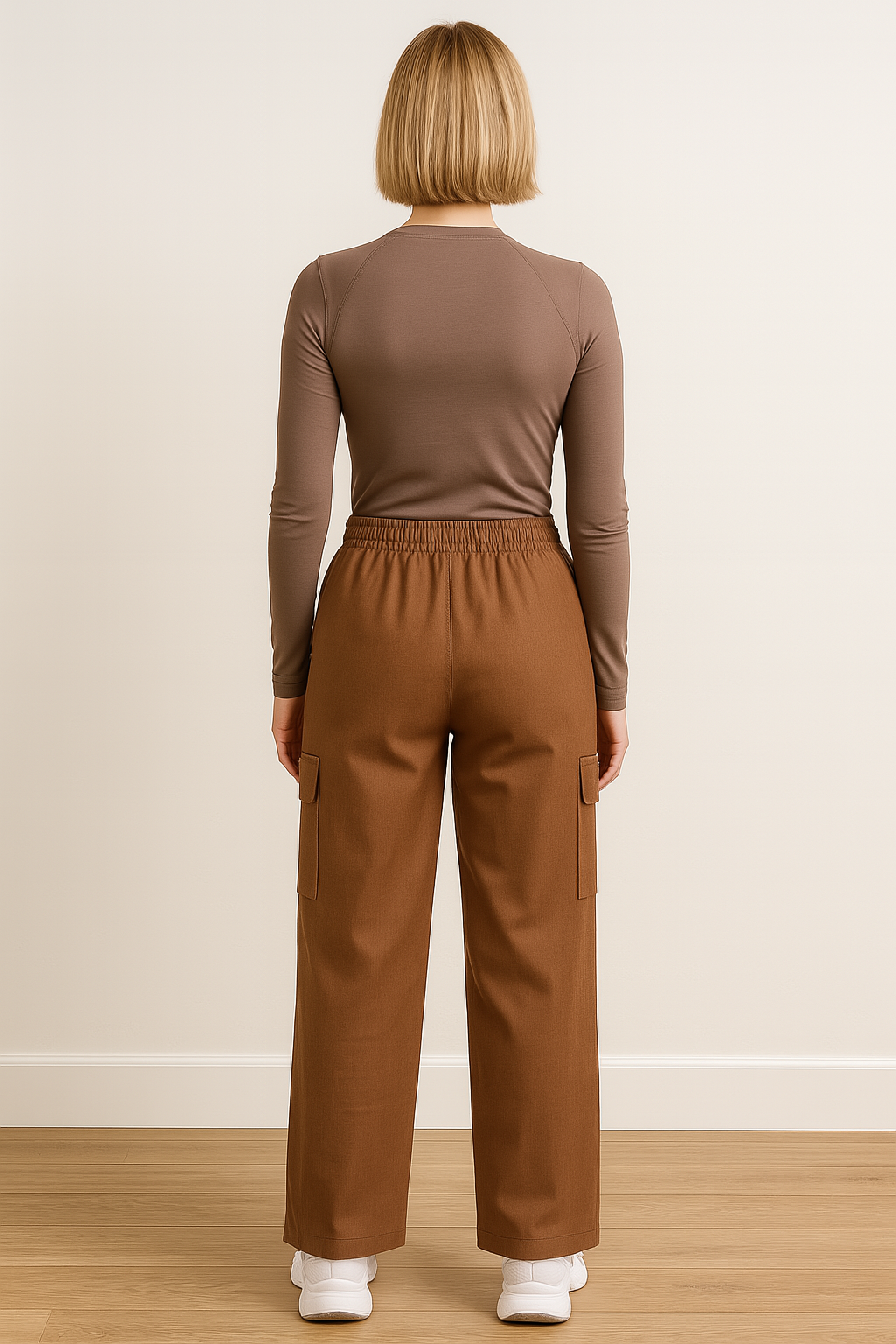Patron PDF à télécharger – pantalon large à poches style cargo, taille élastiquée avec cordon. Tailles 34 à 56. Idéal pour couturier(e)s débutant(e)s.