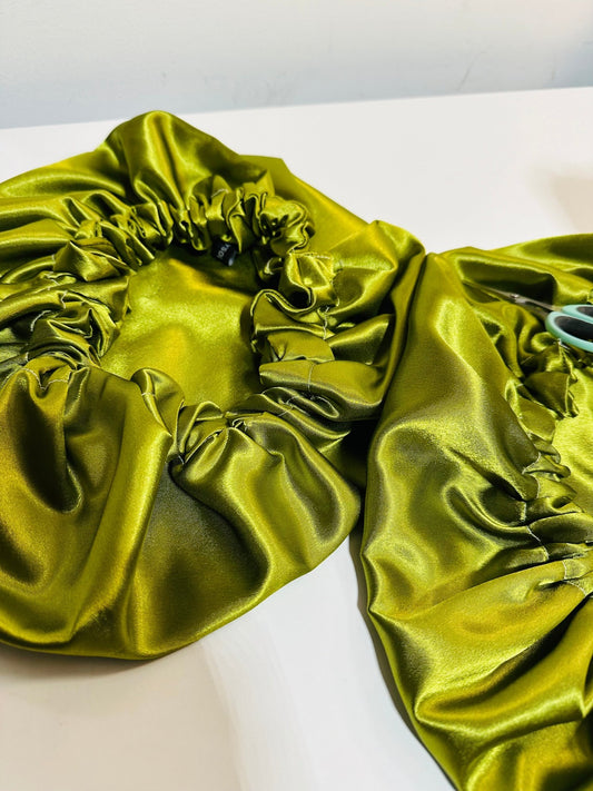 Bonnet de nuit - Bonnet en satin vert sauge - Choix taille - Kaysol Couture