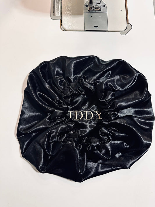 Bonnet en Satin Personnaliser - Grand choix de Couleur - Satin de haute qualité - Kaysol Couture