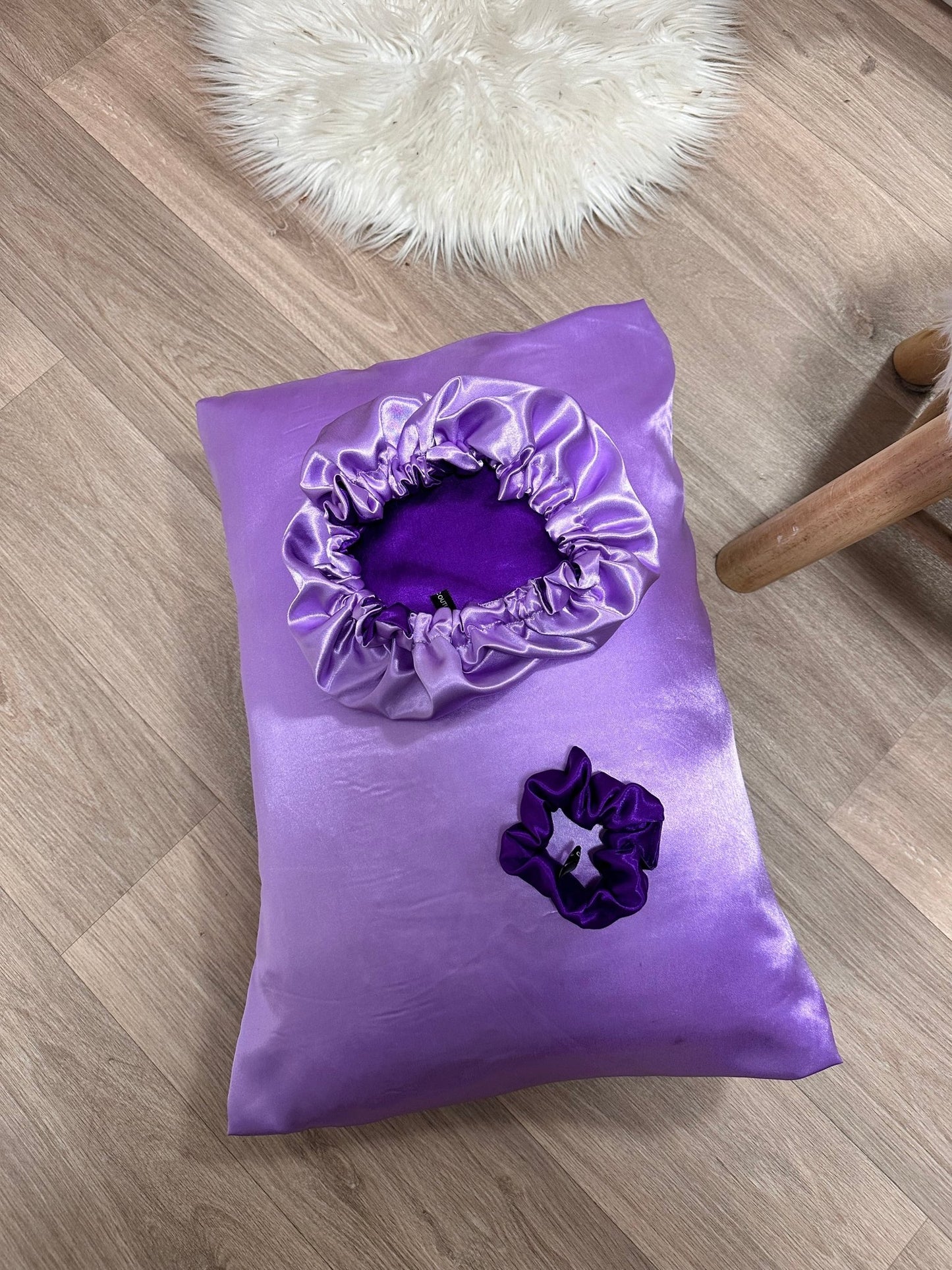 Box taie d’oreiller en Satin Lila - Bonnet en satin -chouchou en Satin - Box Lila - Violet - Kaysol Couture