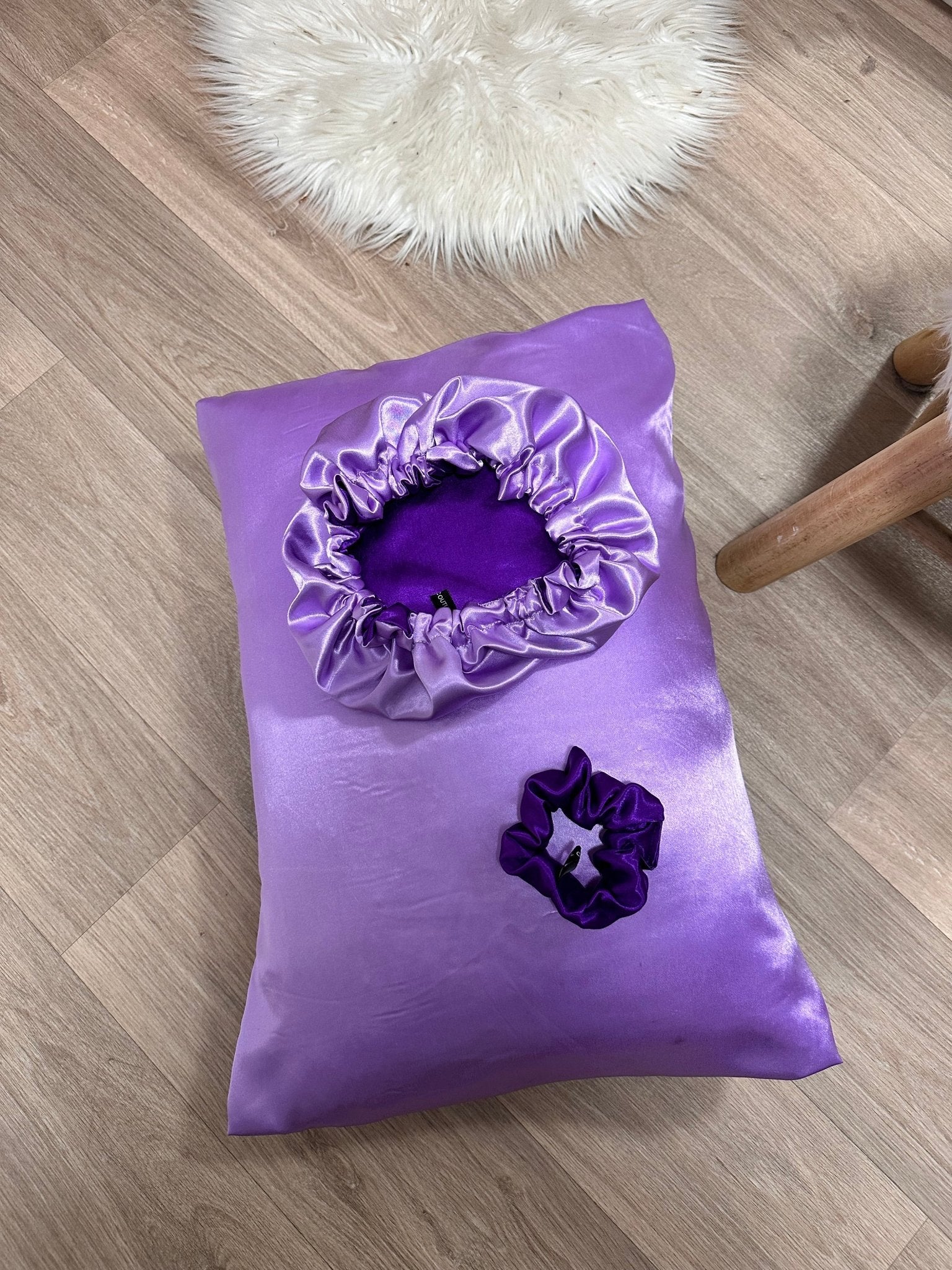 Box taie d’oreiller en Satin Lila - Bonnet en satin -chouchou en Satin - Box Lila - Violet - Kaysol Couture