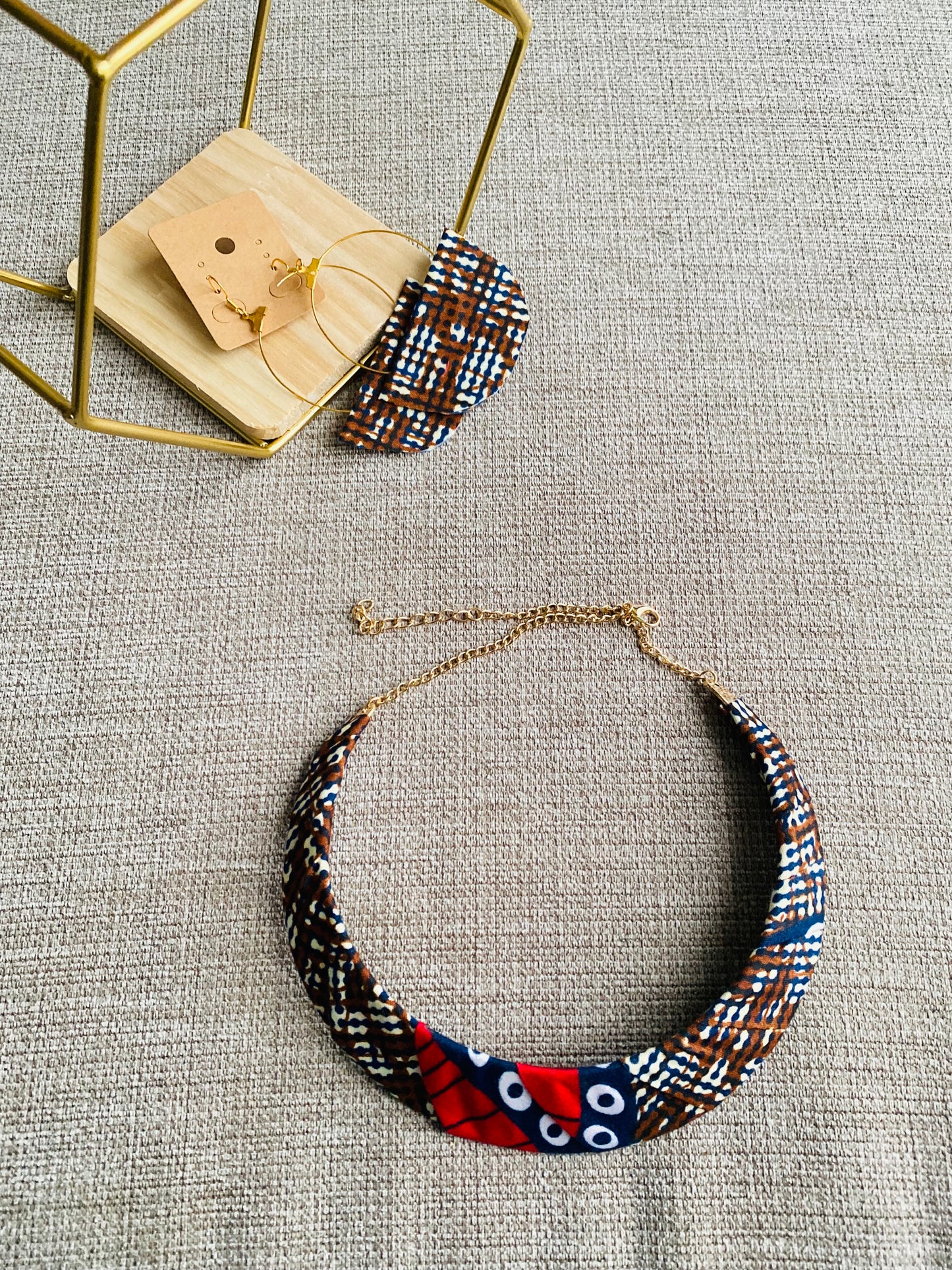 Parure bijou Wax / collier Wax /boucles d’oreilles pagne marron