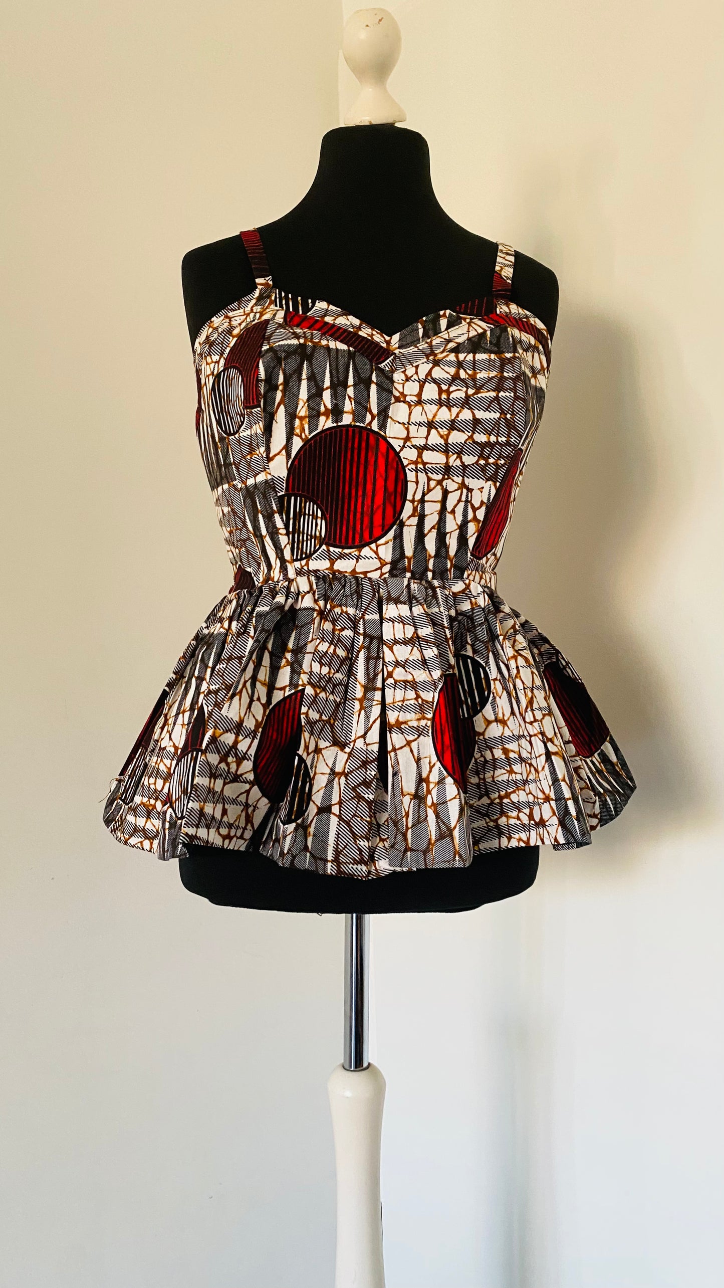 Bustier en wax - haut style corset en pagne