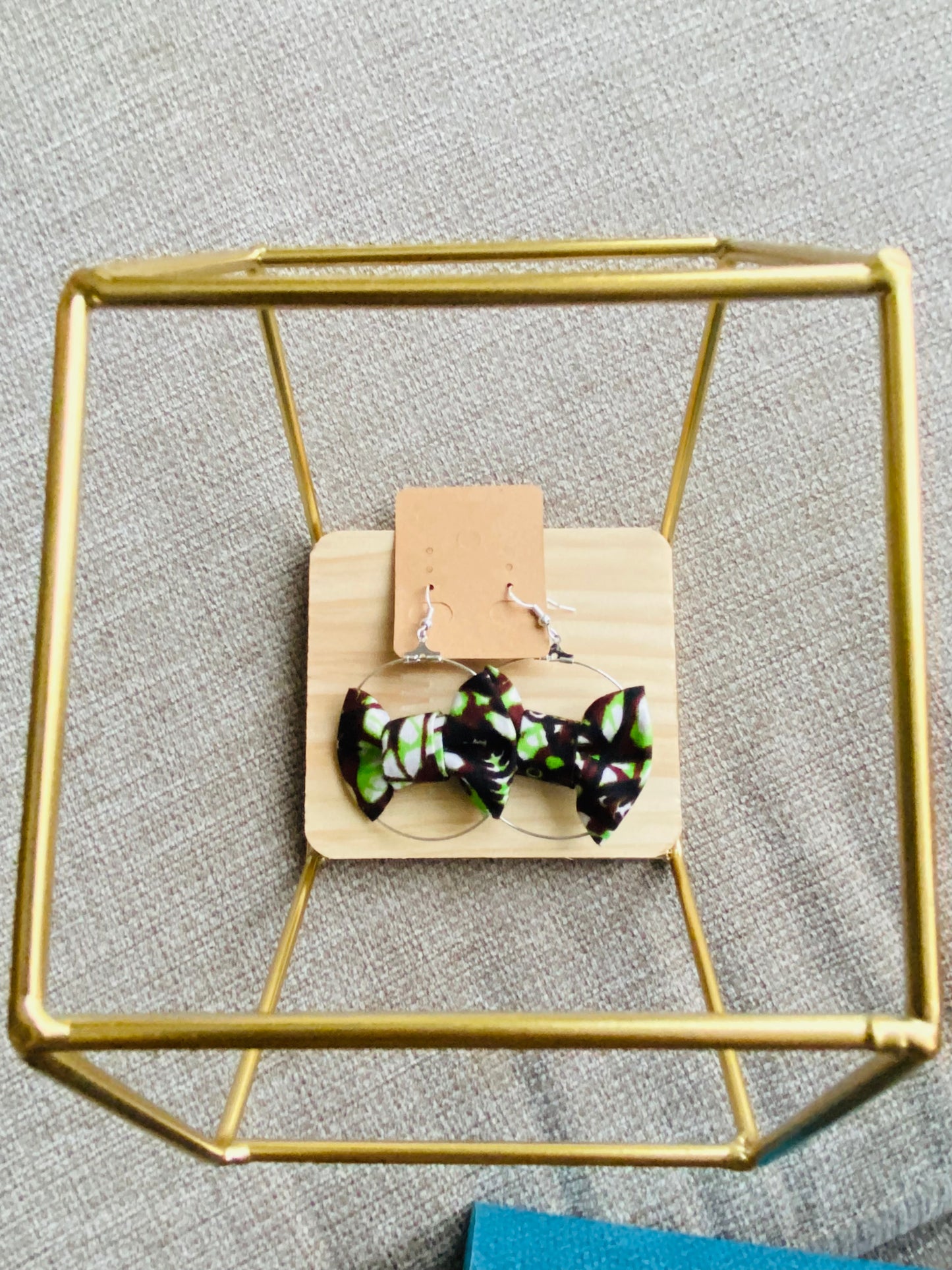 Boucles d’oreilles en Wax / boucles tissu Wax africain / pagne vert / argent 925