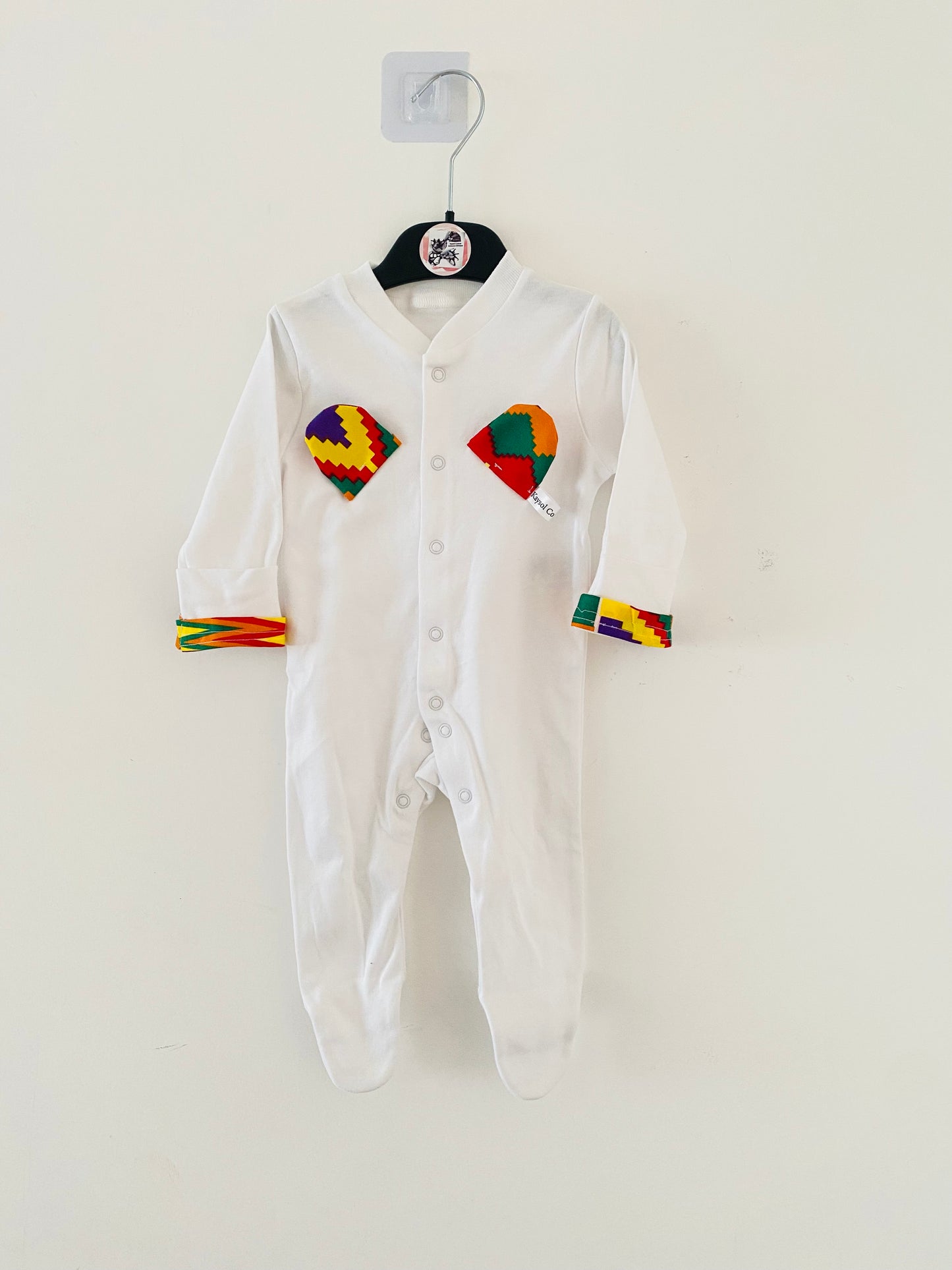 dors bien en wax - pyjama nourrisson en pagne