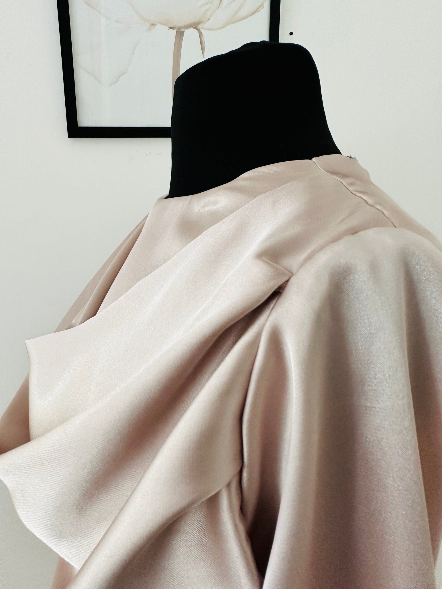 Robe de Soiree longue - robe de soirée mastour en Satin Manches longues - Kaysol Couture