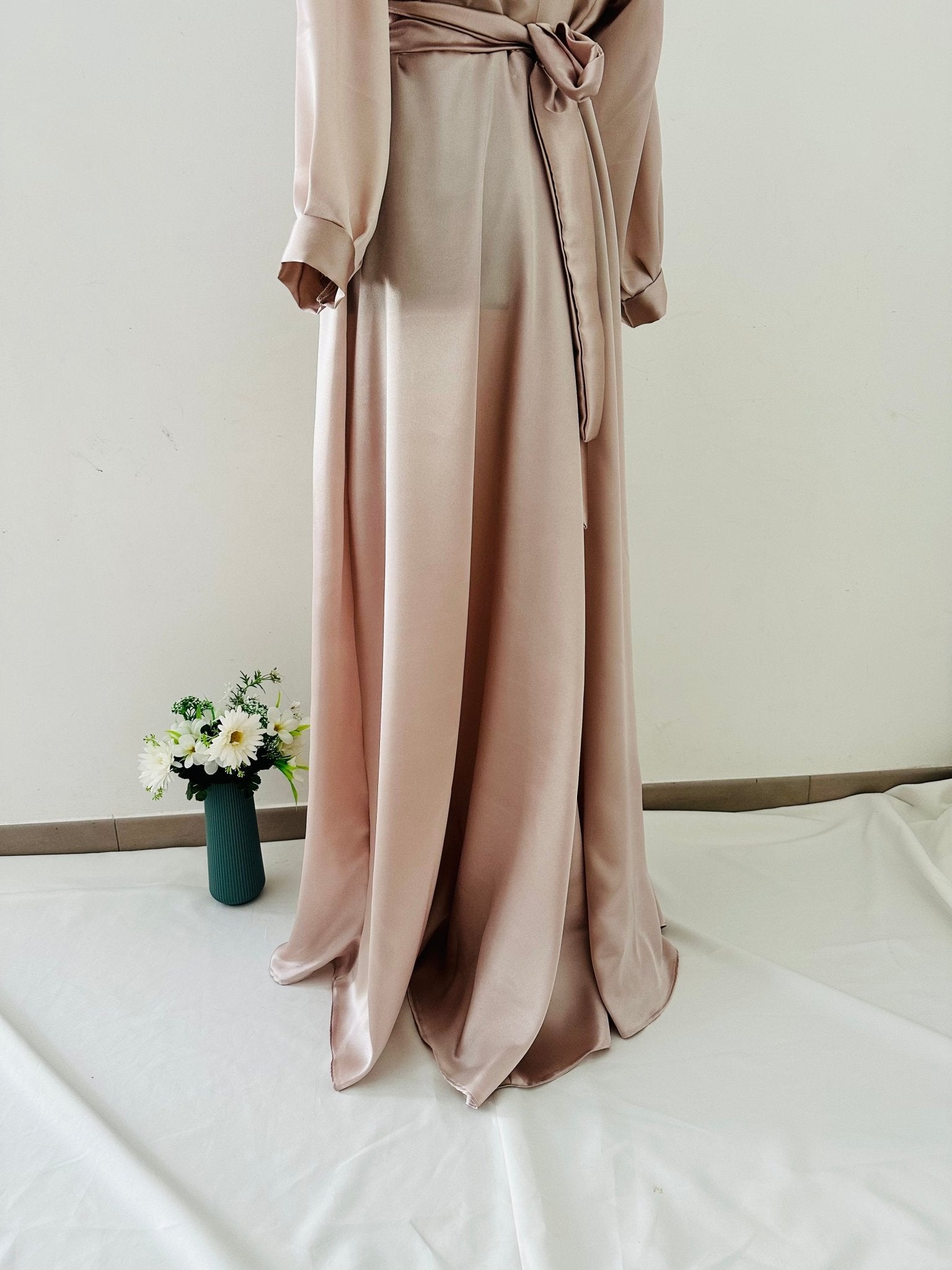 Robe de Soiree longue - robe de soirée mastour en Satin Manches longues - Kaysol Couture