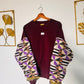Damen-Sweatshirt mit Wax-Stoff / Bordeaux - Ärmel mit glitzerndem Bogolan-Muster / Neu