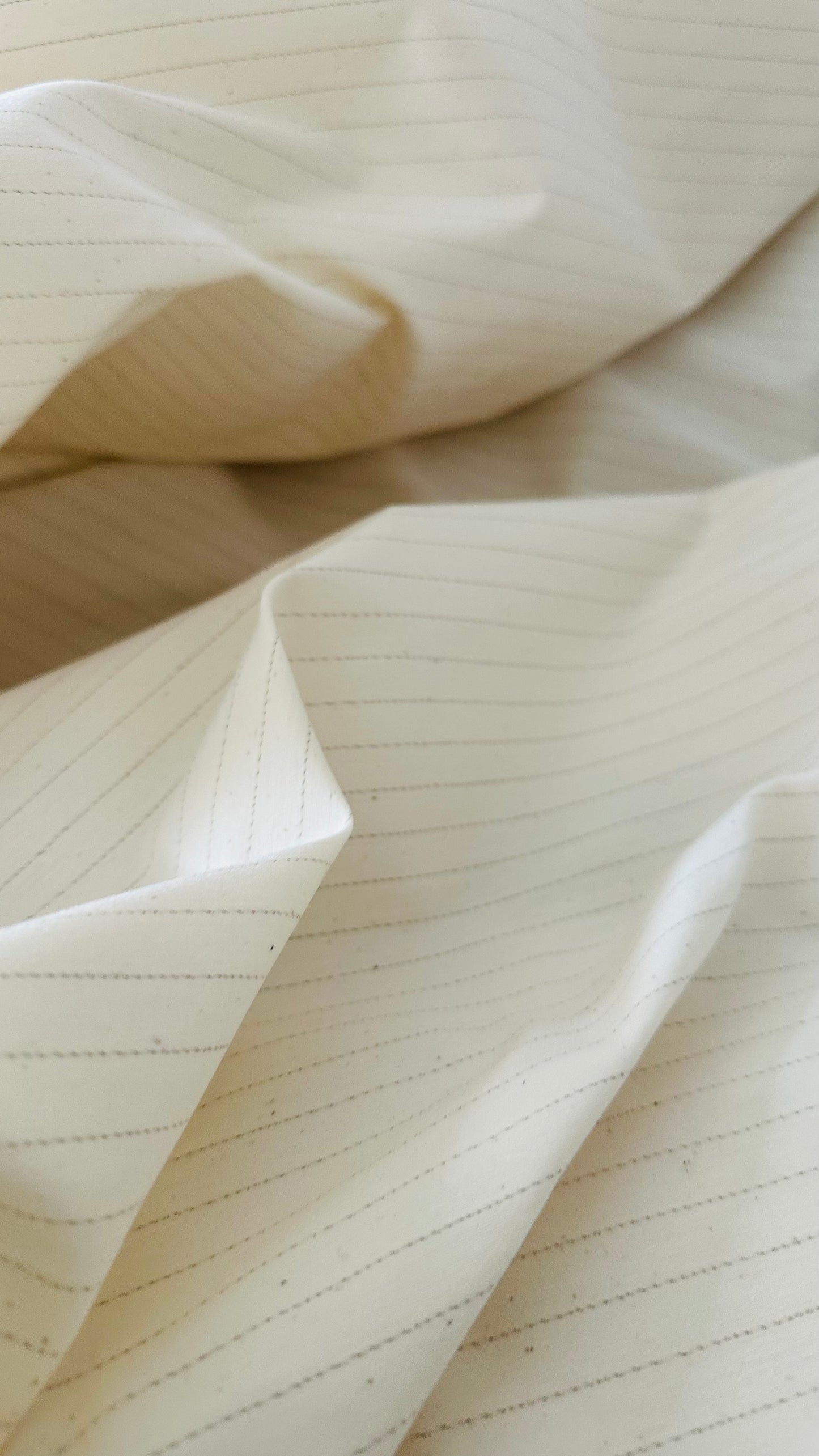 Tissu Coton Rayé Crème – Gabardine | 100 % Coton | Largeur 160 cm | Coupon 3 m
