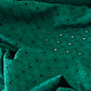 Tissu broderie anglaise vert émeraude 100% coton. Vibrant et raffiné pour robes, blouses et ensembles. Largeur 110 cm. Vendu au mètre ou en coupon 3 m.