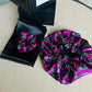 Box Cadeau Girly - Bonnet en satin imprimé rose - Taie - chouchou Assorti