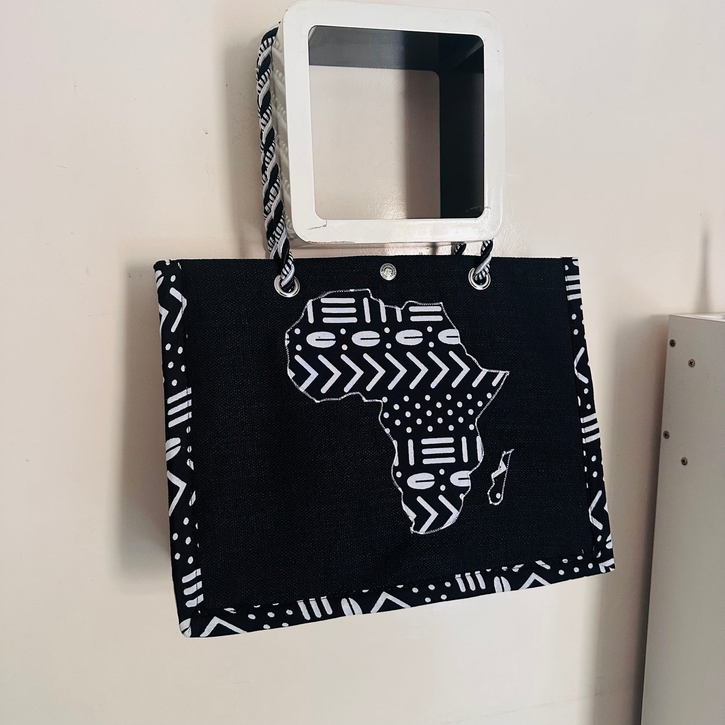 Sac cabas en Wax - Bogolan Noir / Carte Afrique