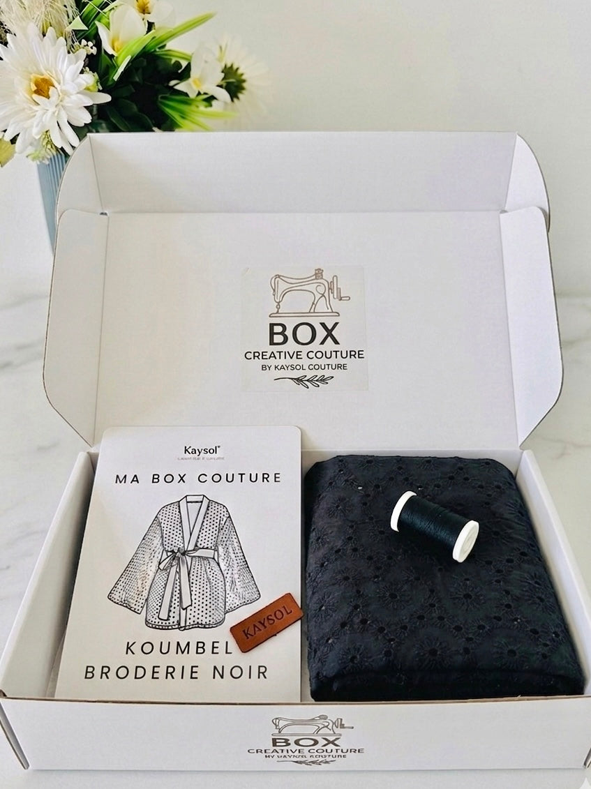 Box Créative Kimono Femme – Patron 34/56 + Tissu Broderie anglaise 100%coton  + Mercerie assorti complet / Noir