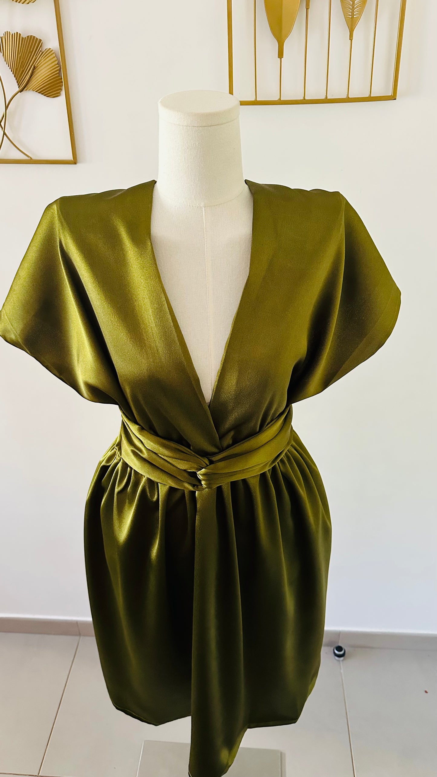 Robe Infinity Satin Olive Brillant – Mariage, Soirée, Bal – 4 Longueurs