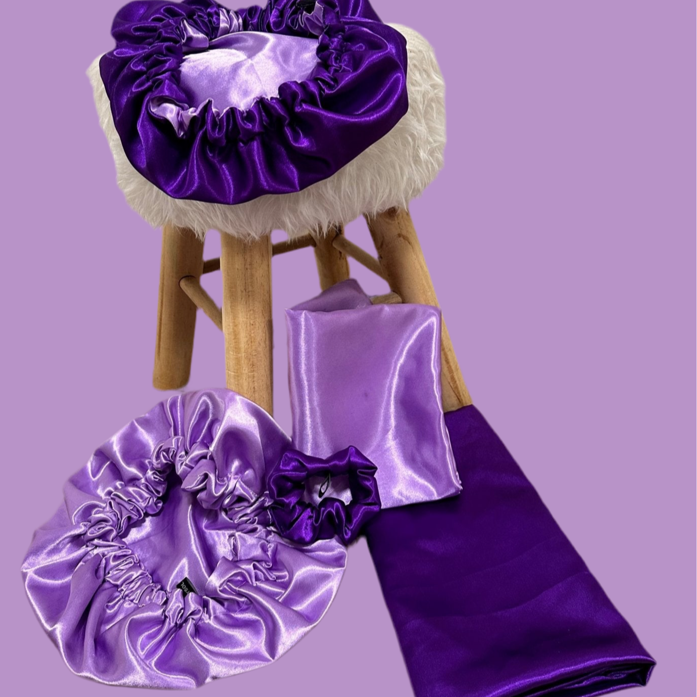 Box cadeau Noël - cadeau jeune fille - box cadeau - bonnet en soie Lila - taie d’oreiller en satin Lila 