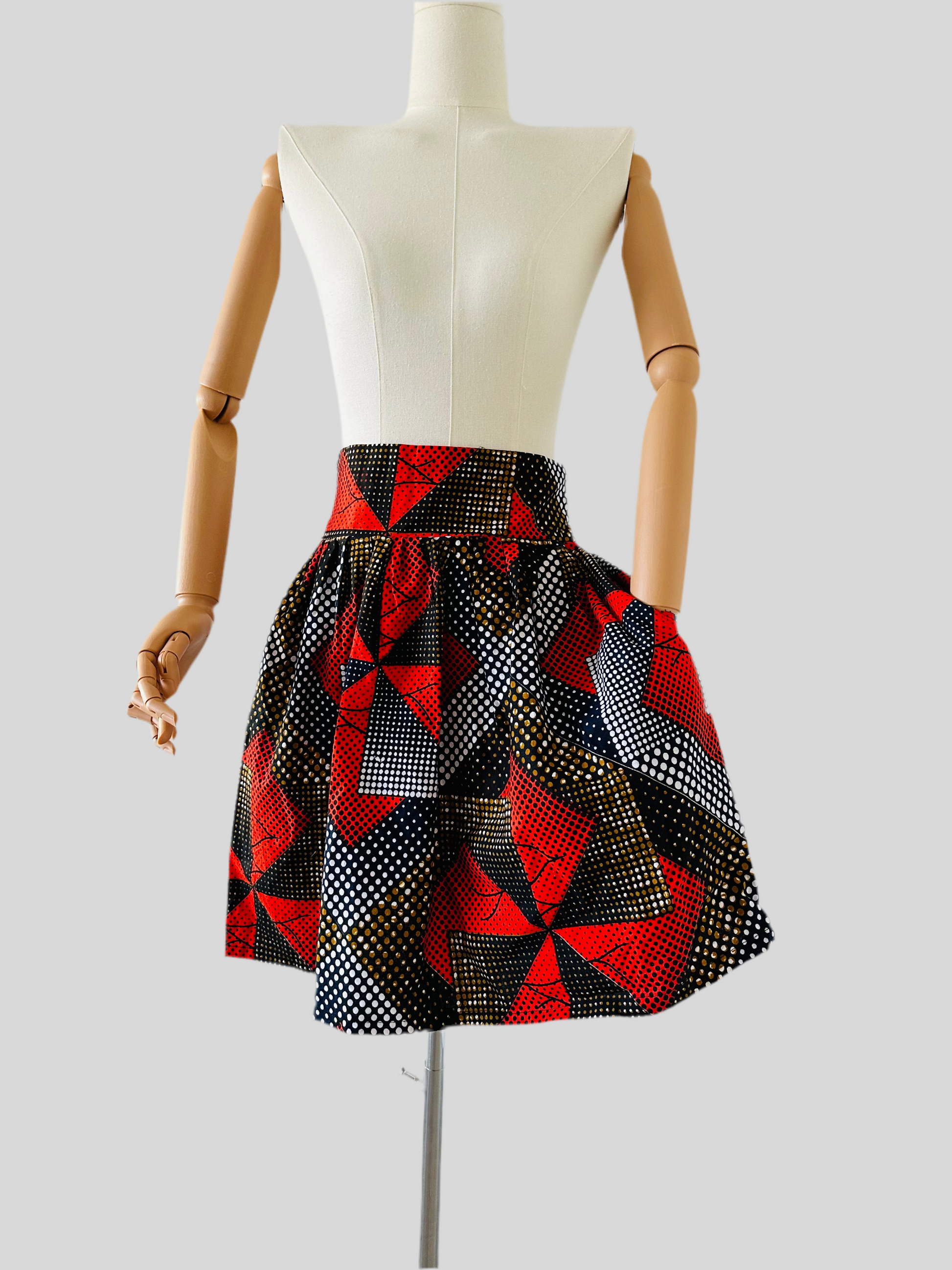 Jupe Taille haute en Wax rouge -  jupe africaine courte - tissu wax rouge - boutique mode africaine - cadeau style africain femme 