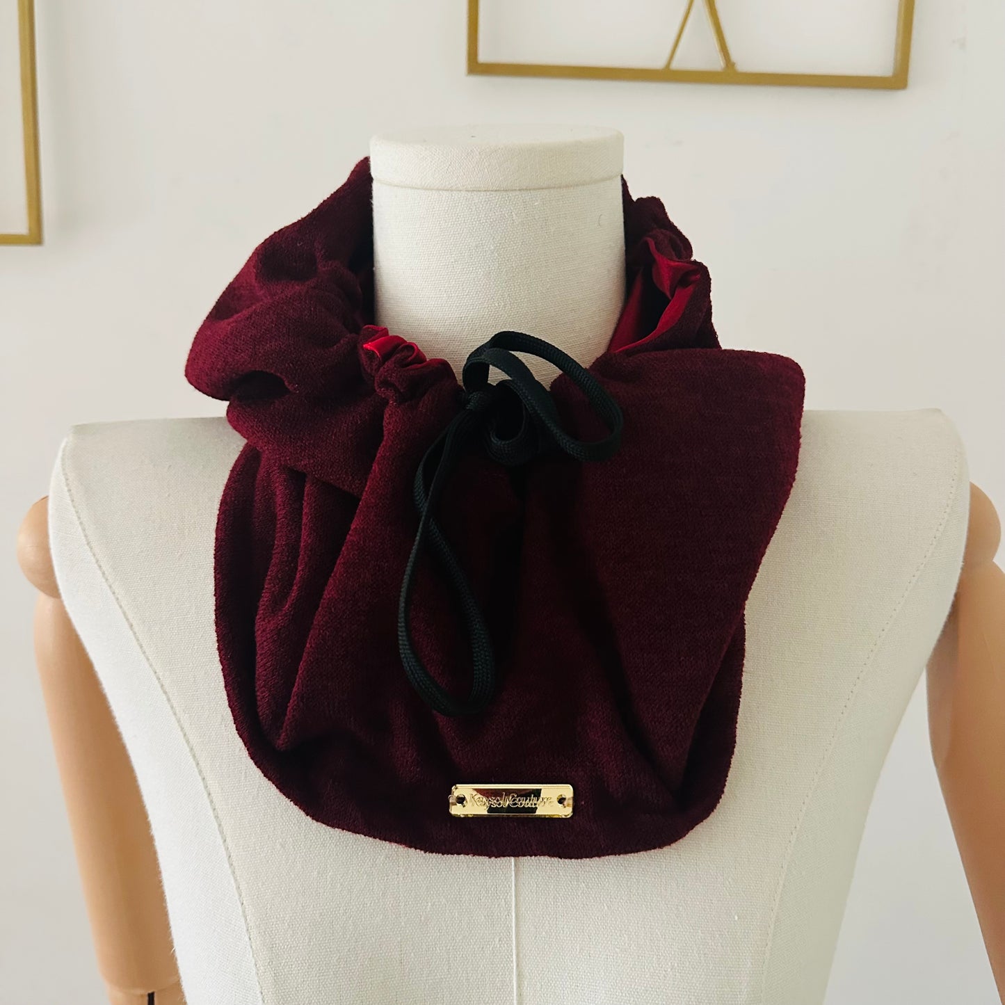  Cagoule Kaysol en maille doublée satin avec cordon à embouts métalliques dorés – capuche protectrice cheveux – plusieurs couleurs disponibles 