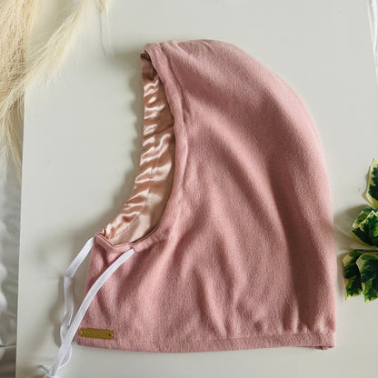  Cagoule Kaysol en maille doublée satin avec cordon à embouts métalliques dorés – capuche protectrice cheveux – plusieurs couleurs disponibles 