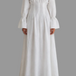 Robe Djadja en lin naturel, coupe fluide avec taille ajustable et longues bandes nouées dans le dos, création artisanale Kaysol Couture.