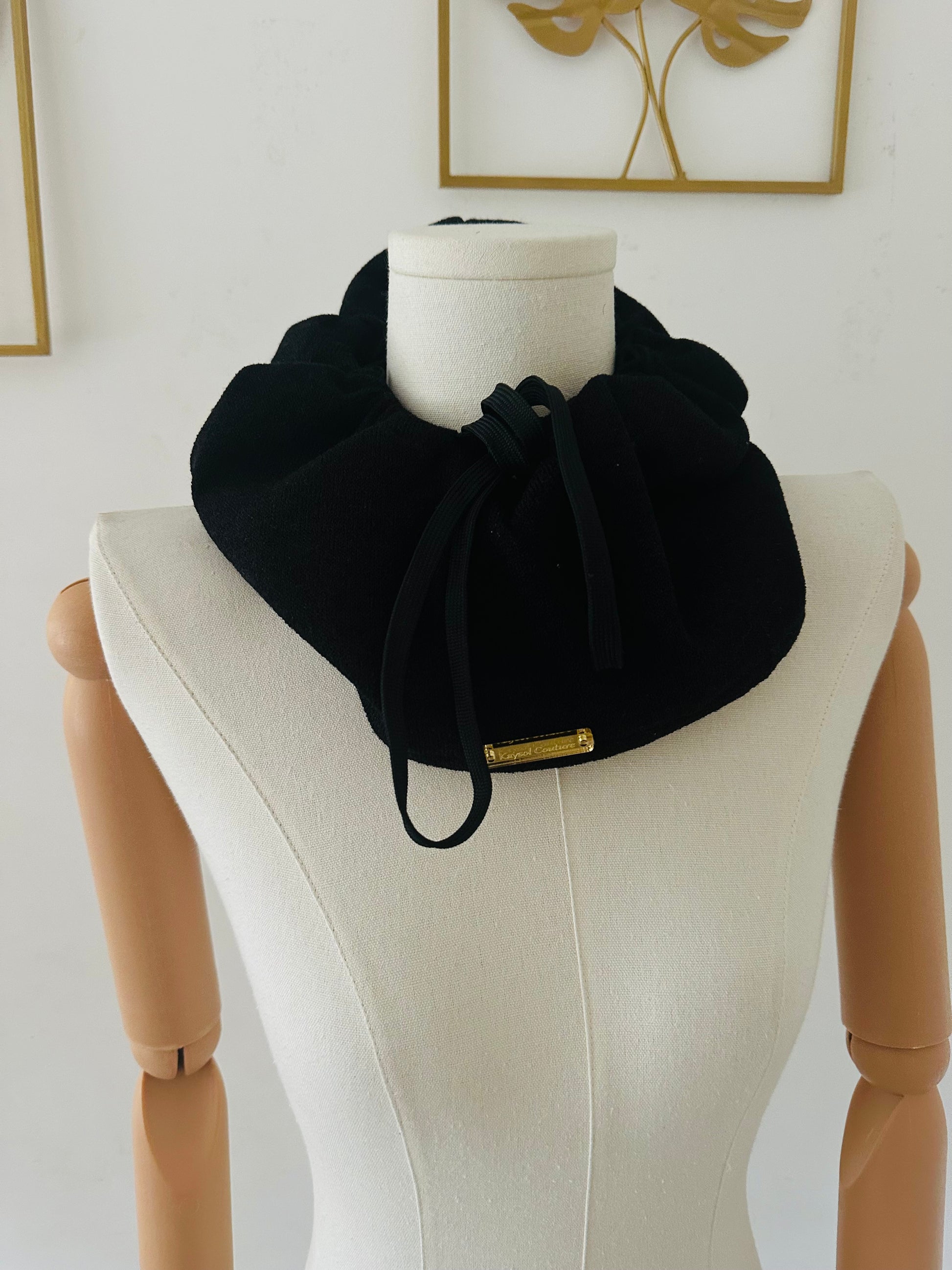  Cagoule Kaysol en maille doublée satin avec cordon à embouts métalliques dorés – capuche protectrice cheveux – plusieurs couleurs disponibles 