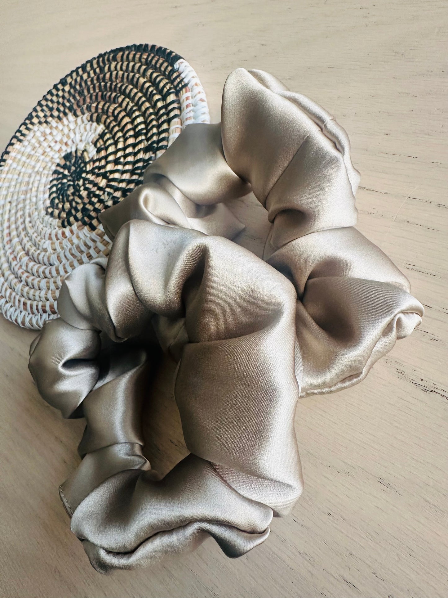 Chouchou en 100% soie mûrier | 19 mommes | Taille médium (5 cm)