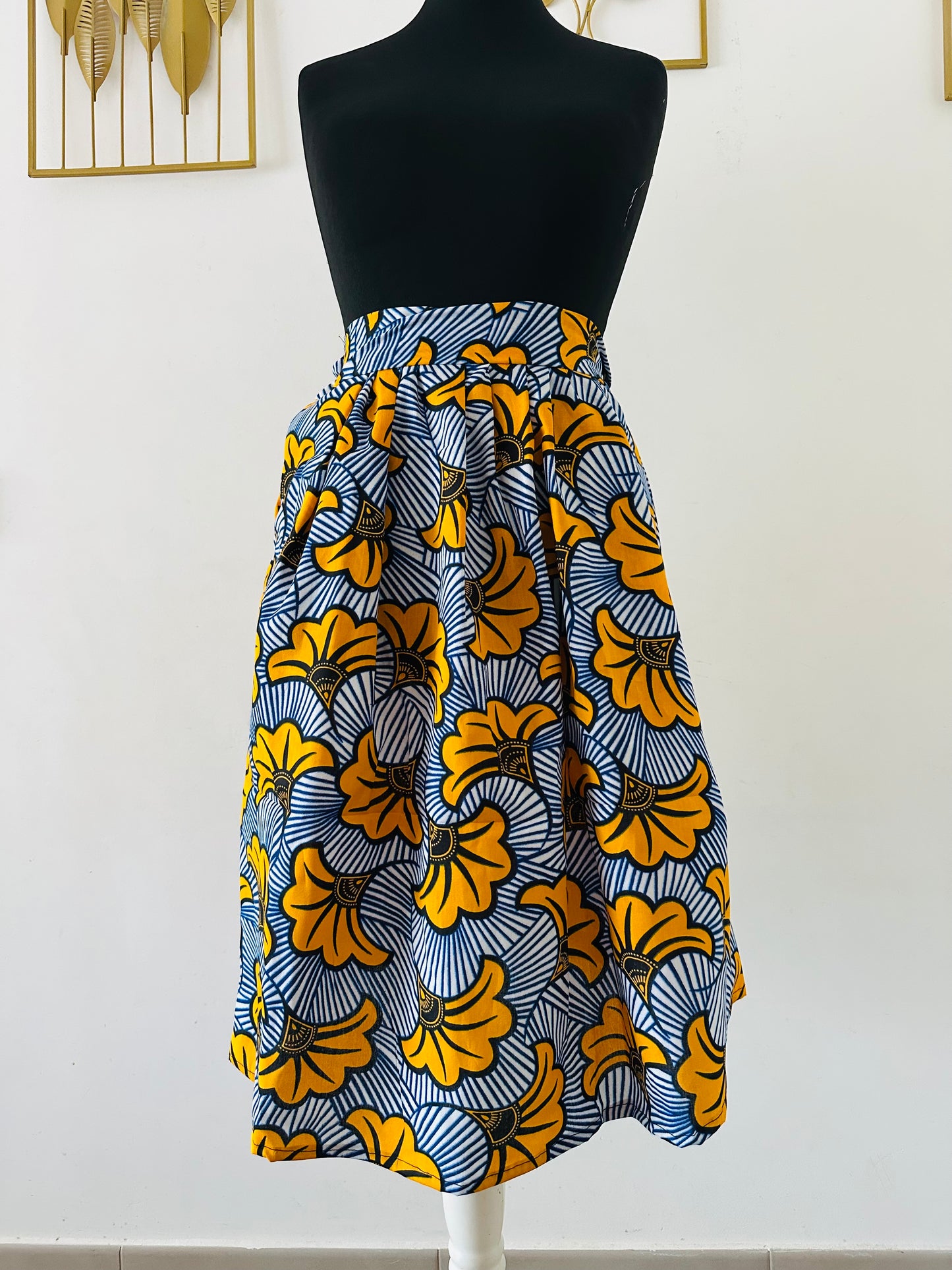 Jupe maxi en Wax - jupe africaine taille haute - tissu Wax fleurs de mariage bleu - Rouge - Jaune