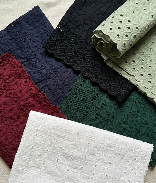 Tissu Broderie Anglaise Coton Premium – Coupon 1 à 5 m