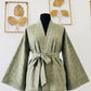 Kimono en Broderie Anglaise vert Sauge  – Veste en Broderie femme / Iconique