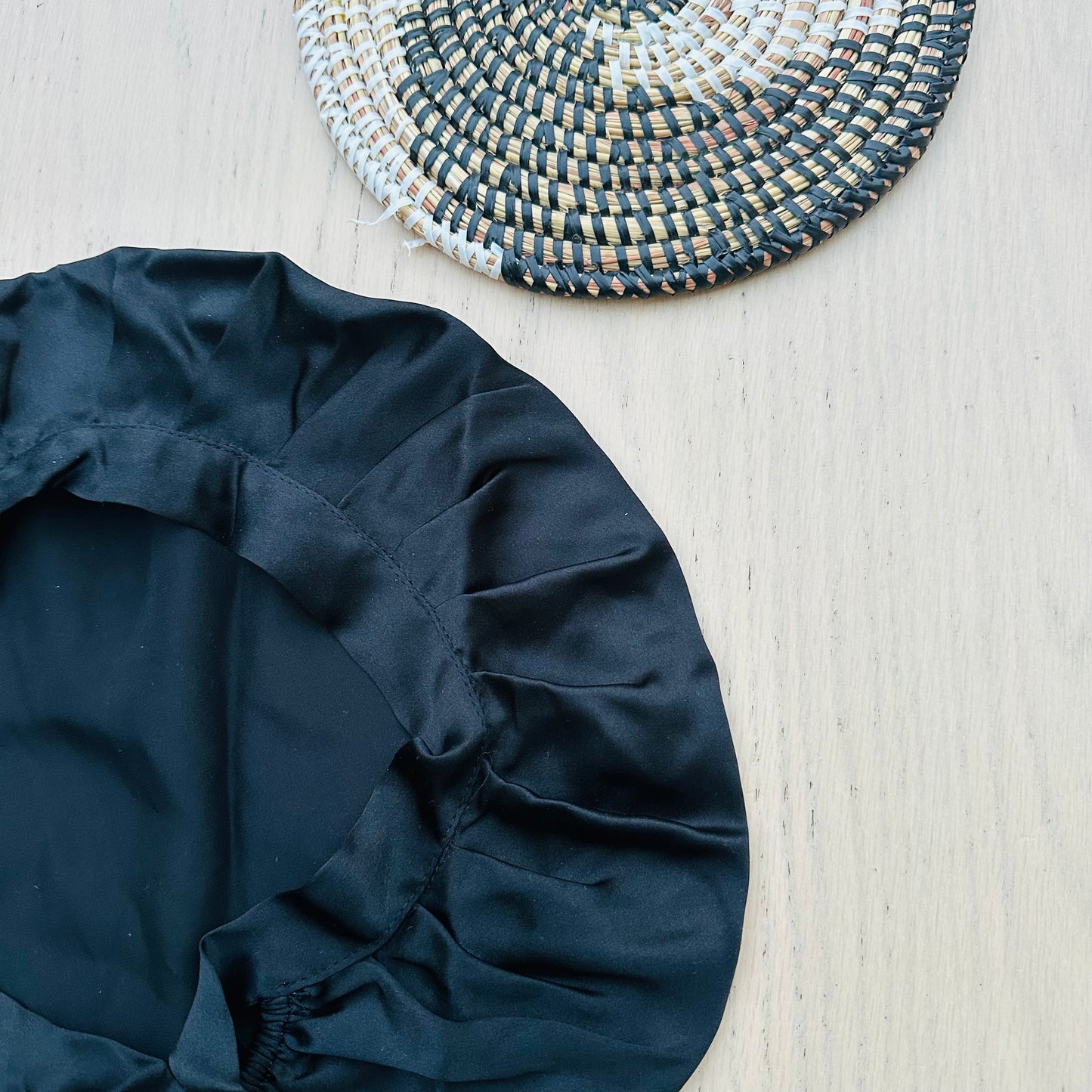 Bonnet ajustable en soie de mûrier – 100 % soie naturelle 19 mommes