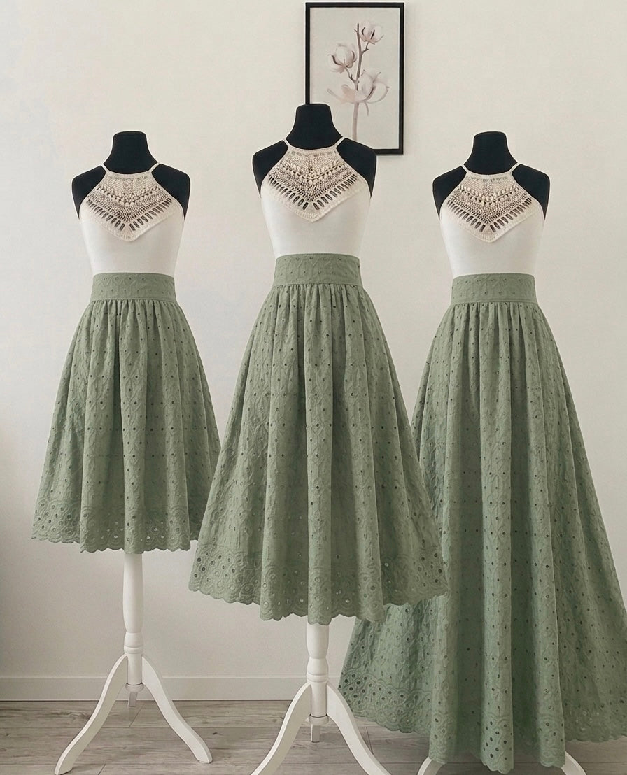 Jupe broderie Anglaise vert sauge – Les Iconiques | 3 longueurs