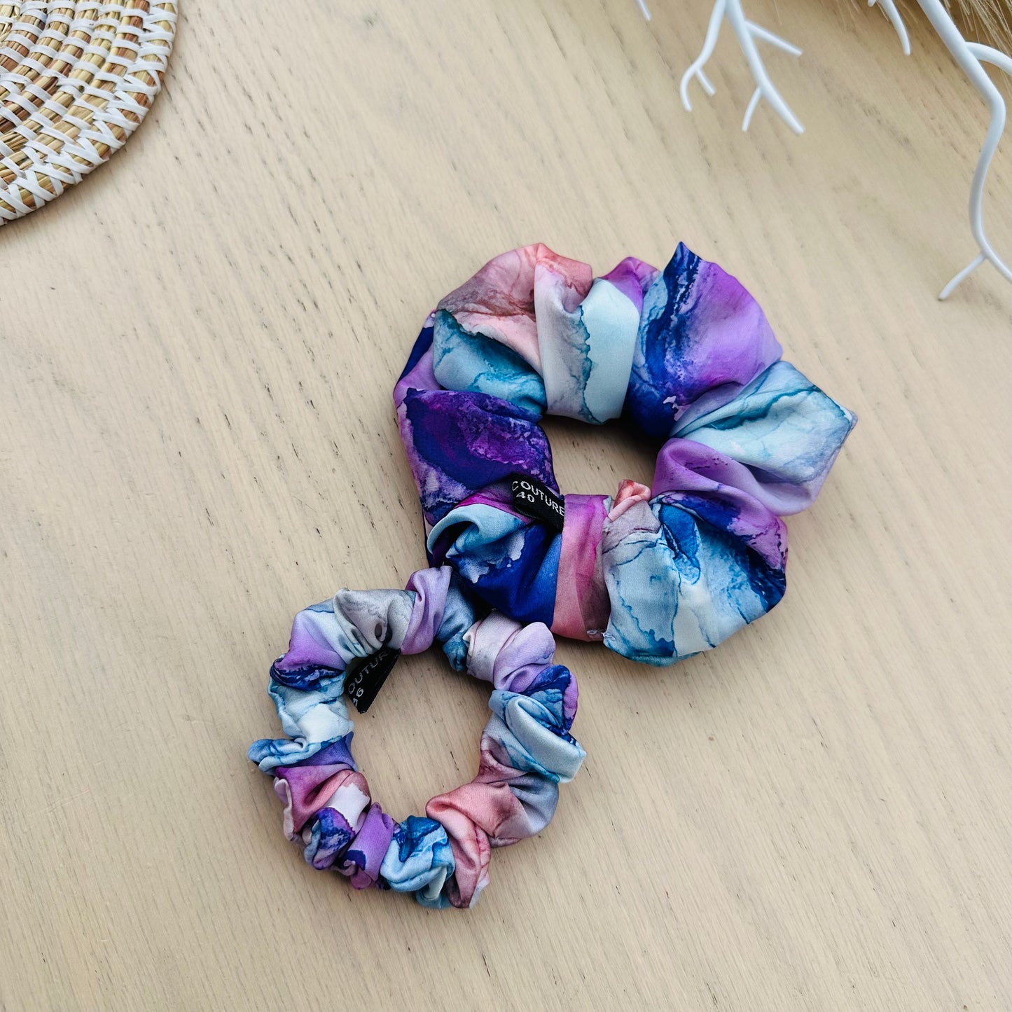 Duo de chouchous satin violet aquarelle touché soie Premium – Taille XS & M