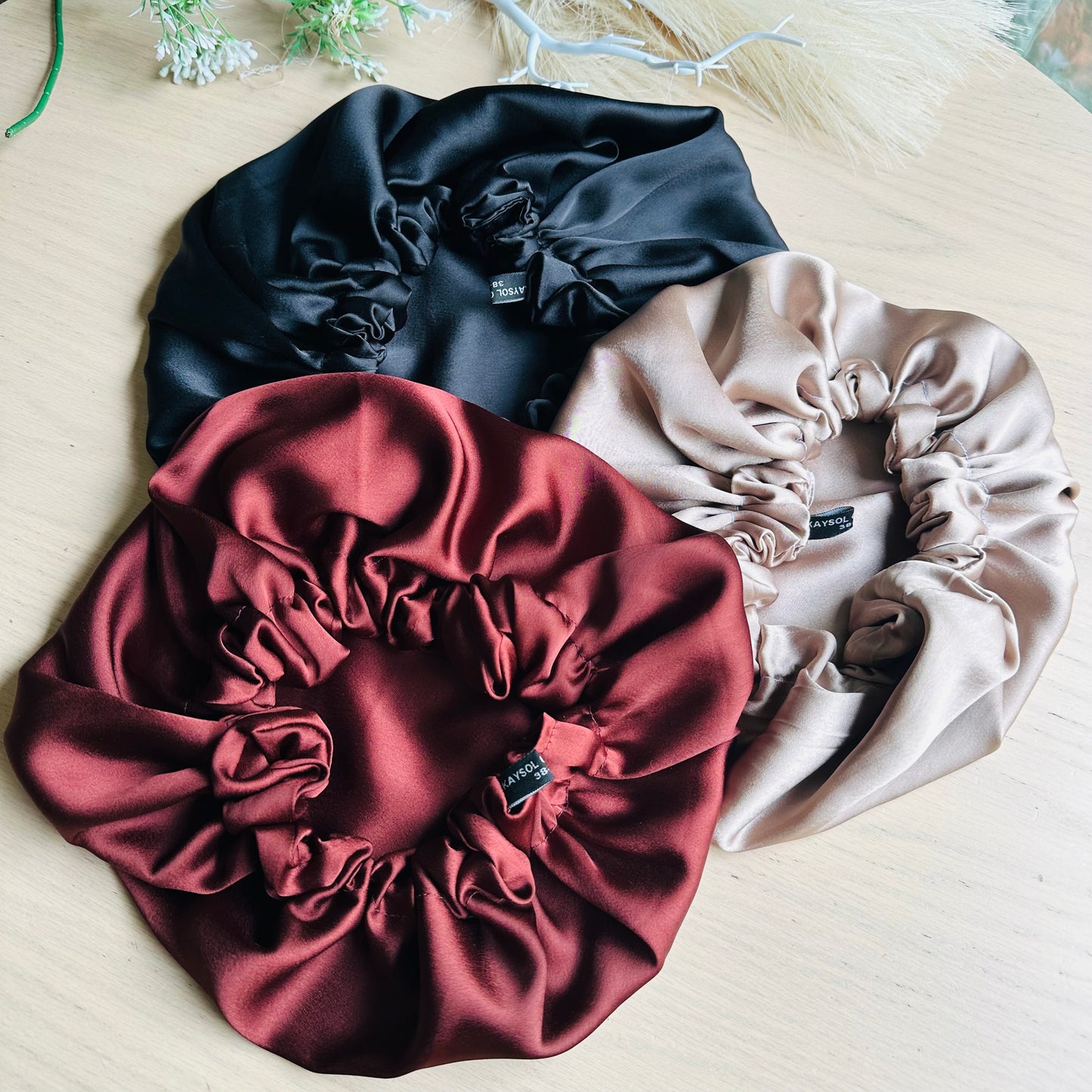 Bonnet en Satin premium - Touché Soie 19 Mommes