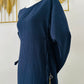 Robe modeste en lin bleu marine – Coupe ample et laçage ajustable
