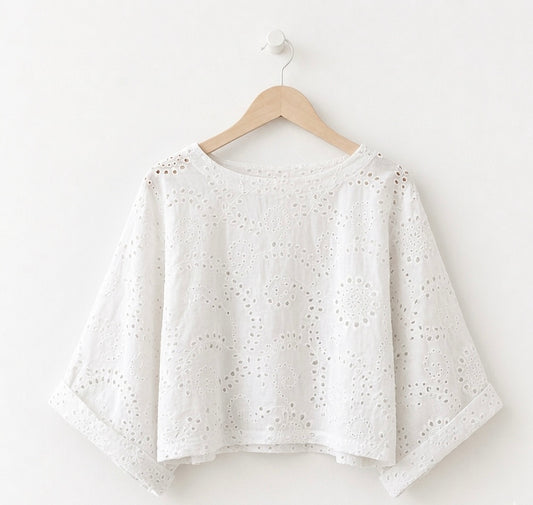 Haut en Broderie Anglaise Blanc  – Top femme en Broderie / Iconique
