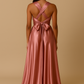 Robe Infinity satin bois de rose avec bretelles croisées et nœud papillon dans le dos, longueur traînante
