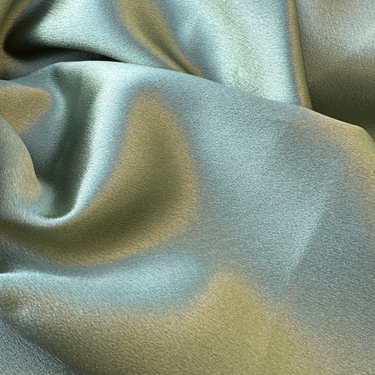Tissu Satin Vert Sauge - Coupon 3 mètres - Qualité Suprême